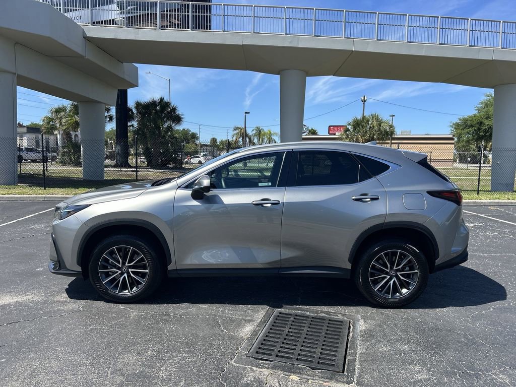 Used 2023 Lexus NX 250 FWD w/ Towing Package (2000 Lbs) image 15