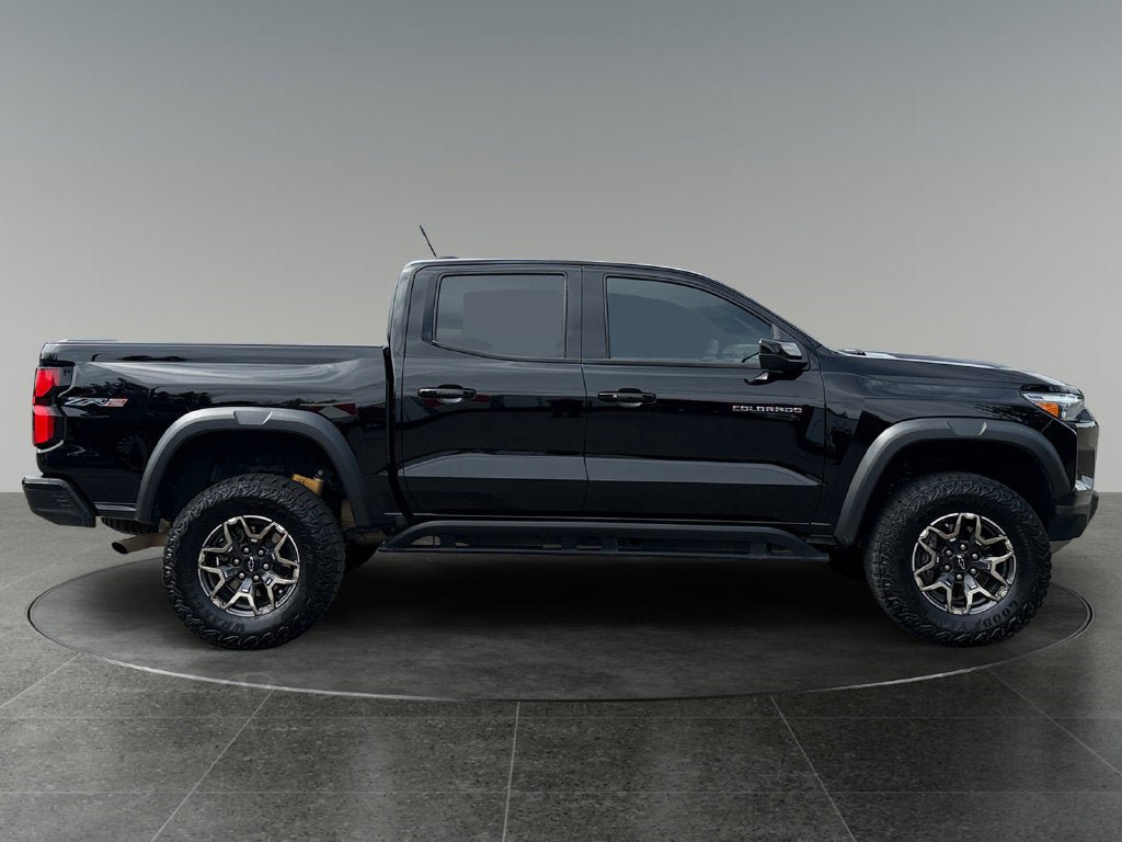 Used 2024 Chevrolet Colorado ZR2 AWD/4WD image 10