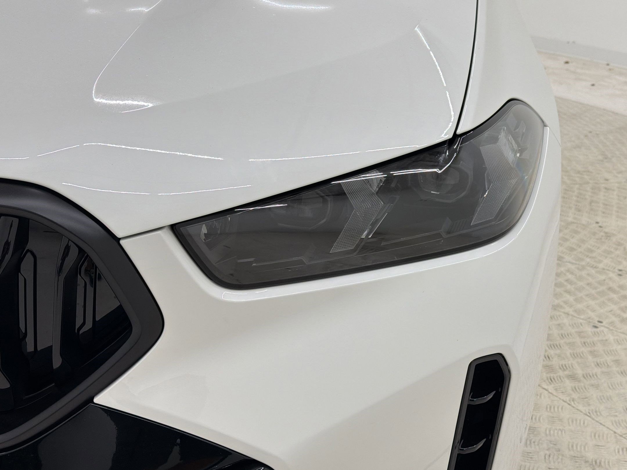 New 2027 BMW X6 xDrive40i AWD/4WD image 11
