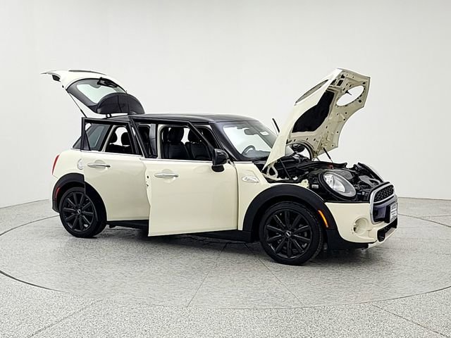 Used 2015 MINI Cooper S image 10