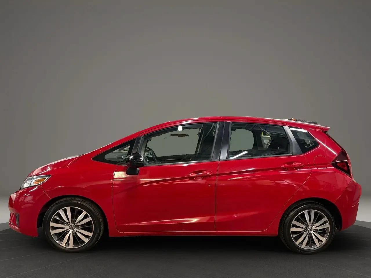 Used 2015 Honda Fit EX image 5