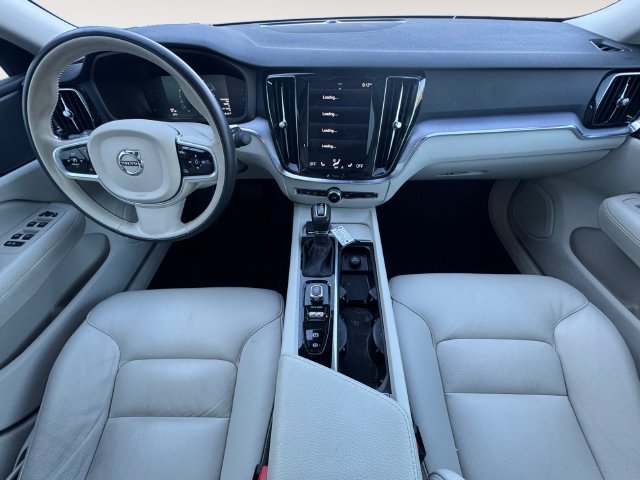Used 2019 Volvo S60 T6 Momentum w/ Premium Package AWD/4WD image 10