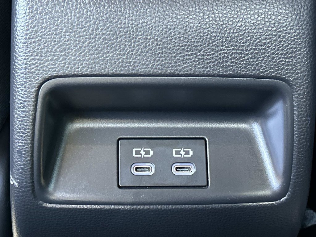 Used 2023 Toyota Corolla LE FWD image 18
