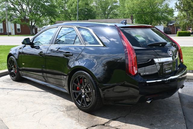 Used 2014 Cadillac CTS V RWD image 7