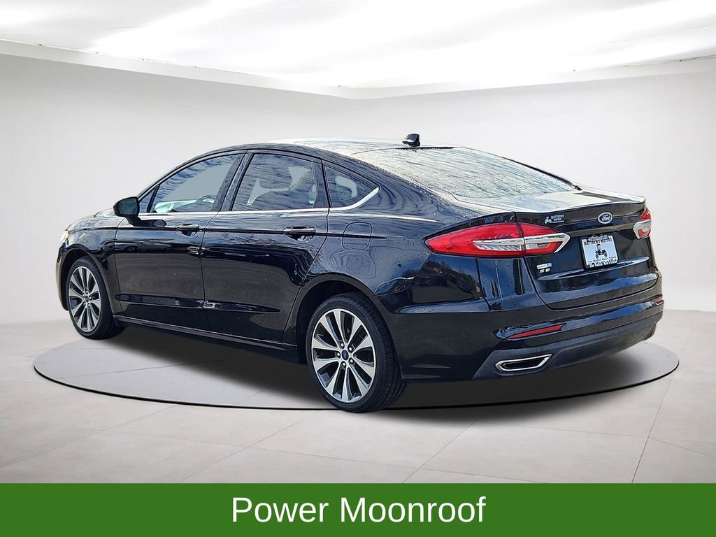 Used 2020 Ford Fusion SE image 5
