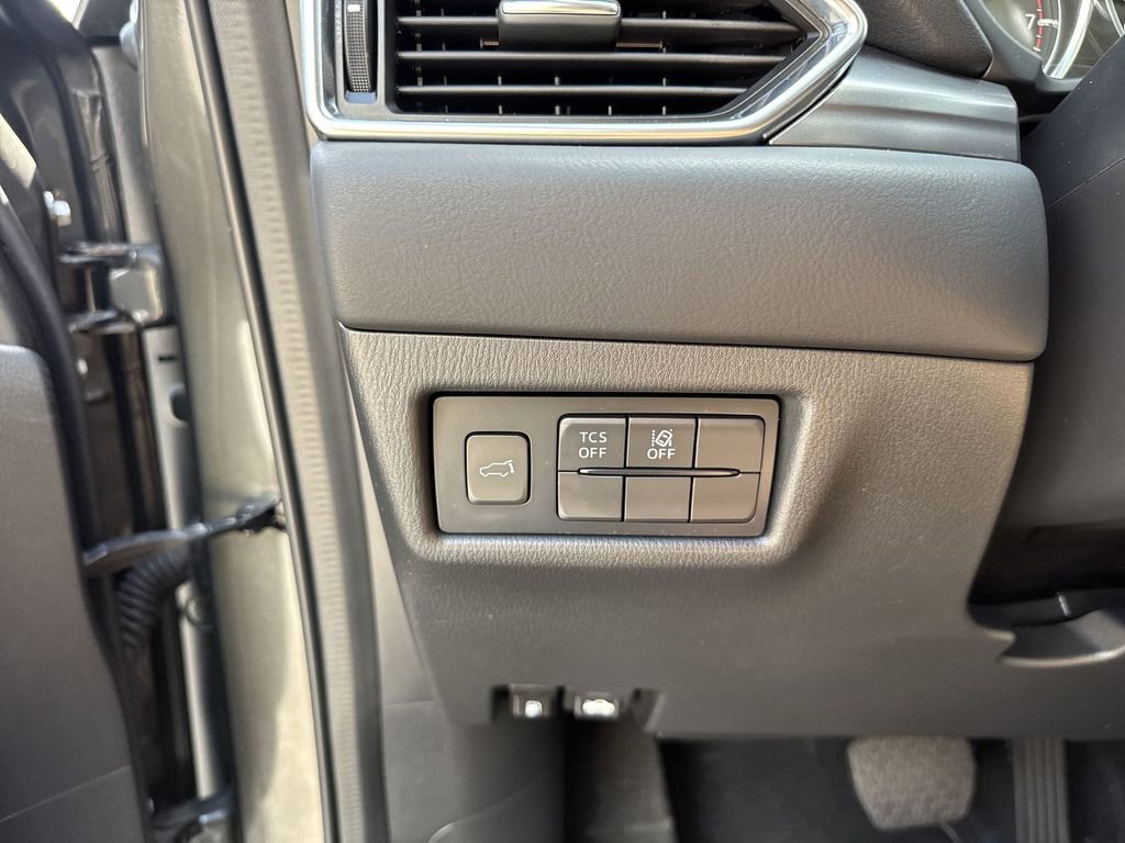 Used 2020 MAZDA CX-5 Touring image 58