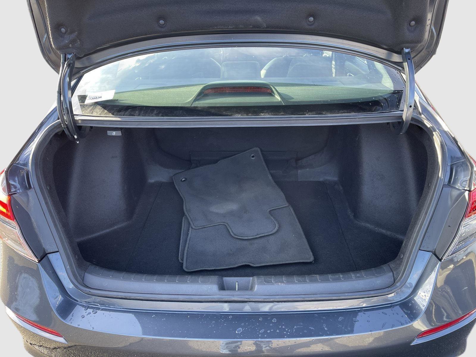 Used 2023 Honda Civic Sport image 15
