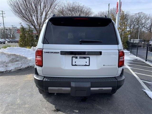 Used 2024 Toyota Land Cruiser Base image 7