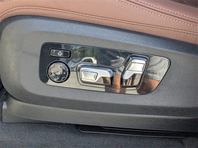 New 2026 BMW X5 xDrive50e image 21