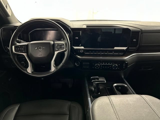Used 2024 Chevrolet Silverado 1500 RST AWD/4WD image 23
