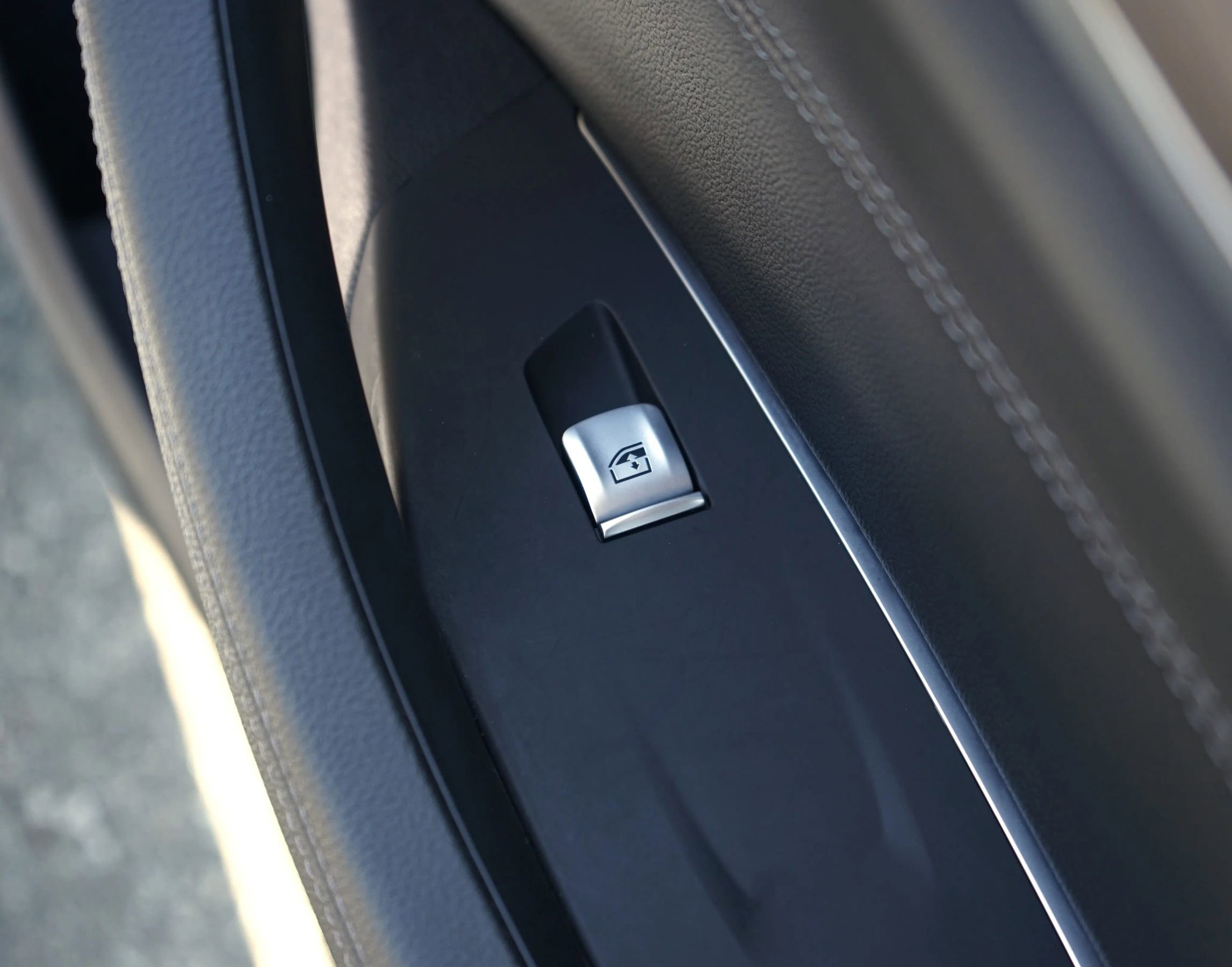 Used 2021 BMW X3 M40i w/ Premium Package image 37