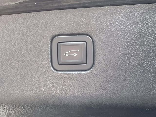 Used 2019 Chevrolet Blazer LT image 11