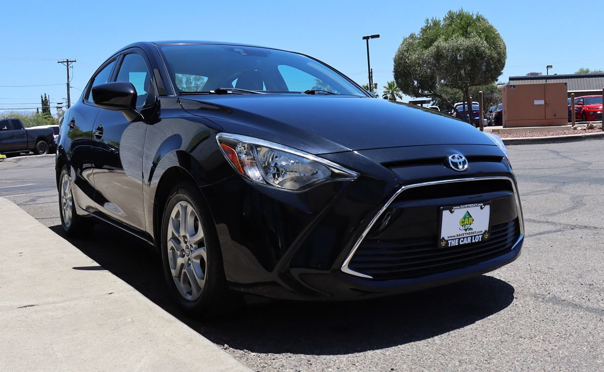 Used 2018 Toyota Yaris iA FWD image 18