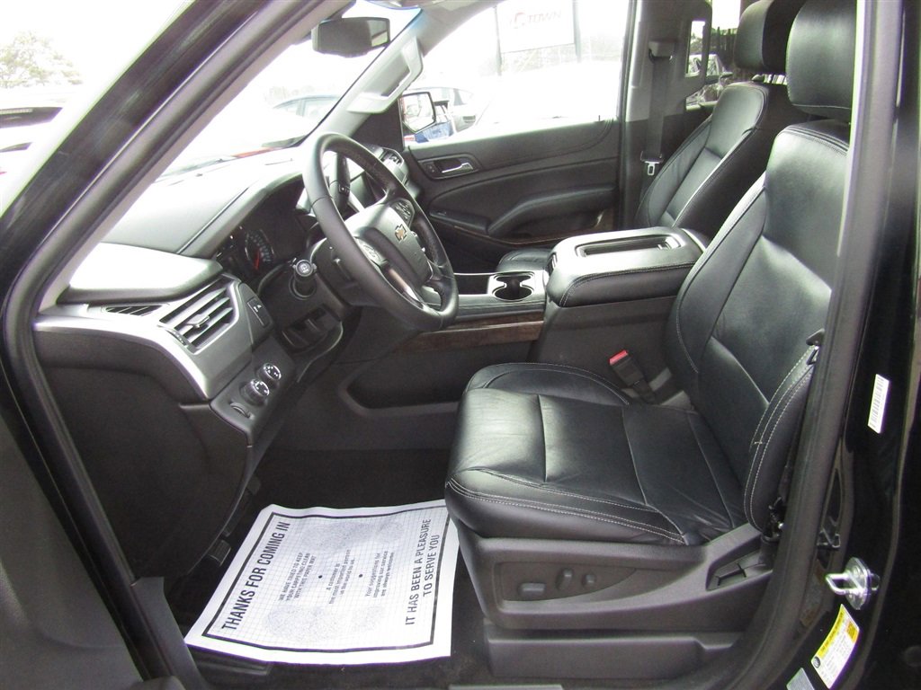 Used 2016 Chevrolet Suburban LS AWD/4WD image 16