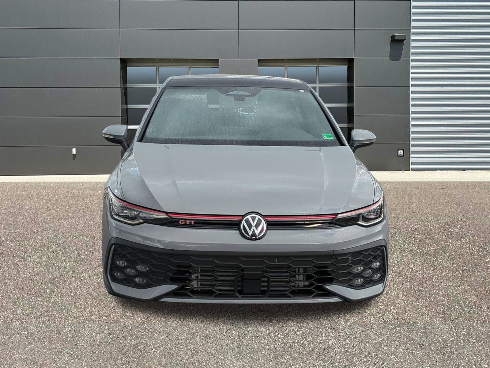 New 2026 Volkswagen GTI SE image 2
