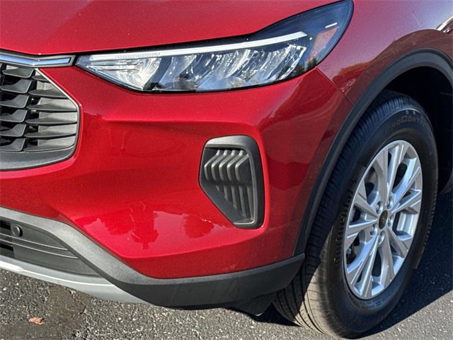 New 2026 Ford Escape Active w/ Active Premium Tech Pack image 8