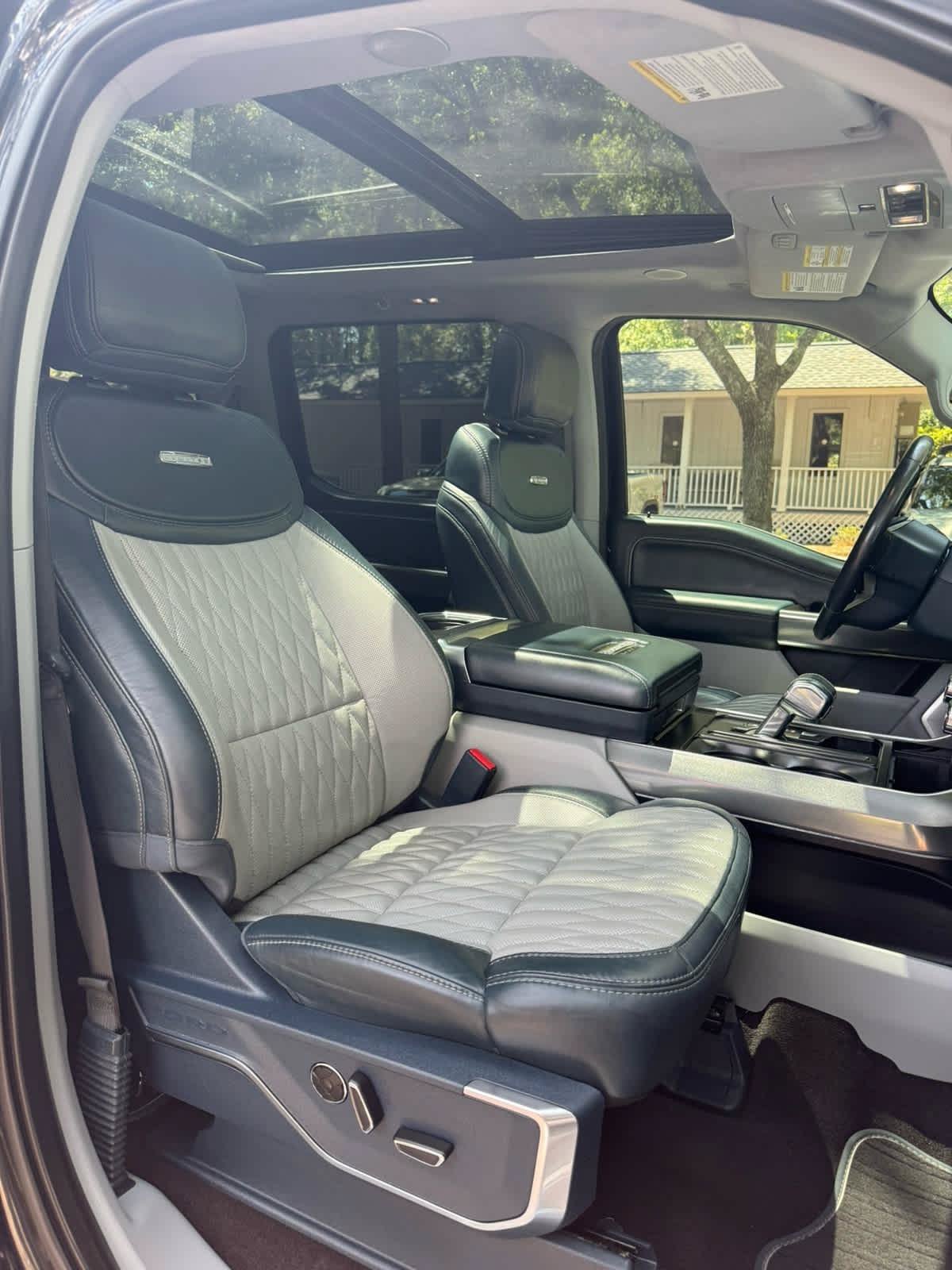 Used 2022 Ford F150 Limited AWD/4WD image 17