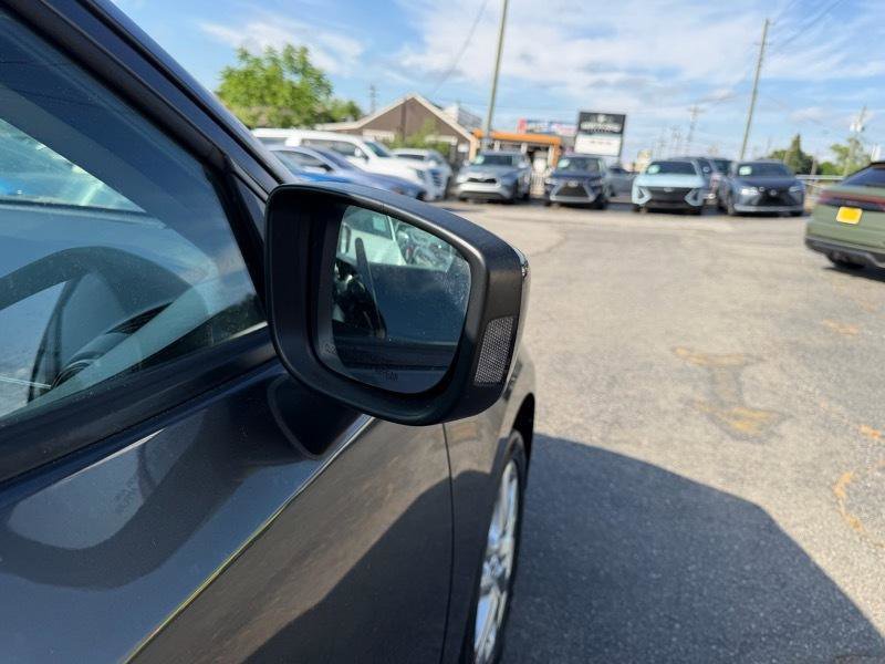 Used 2017 Toyota Yaris iA FWD image 23