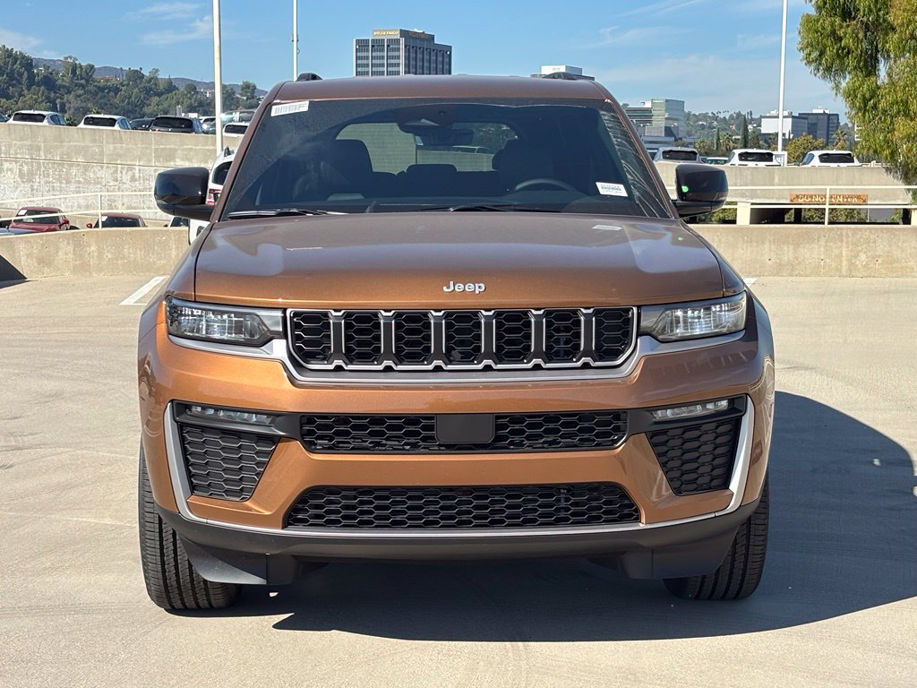 New 2027 Jeep Grand Cherokee Limited AWD/4WD image 7
