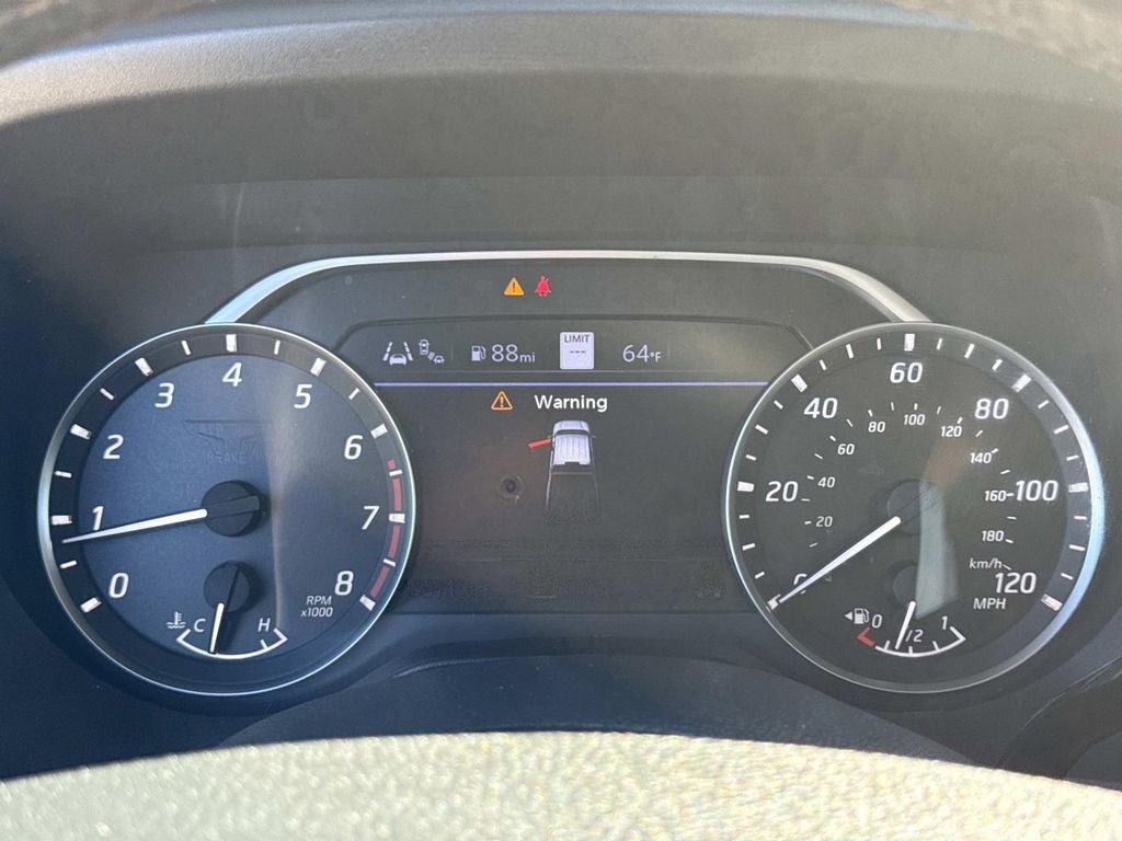 Certified 2022 Nissan Titan Platinum Reserve w/ Moonroof Package image 31