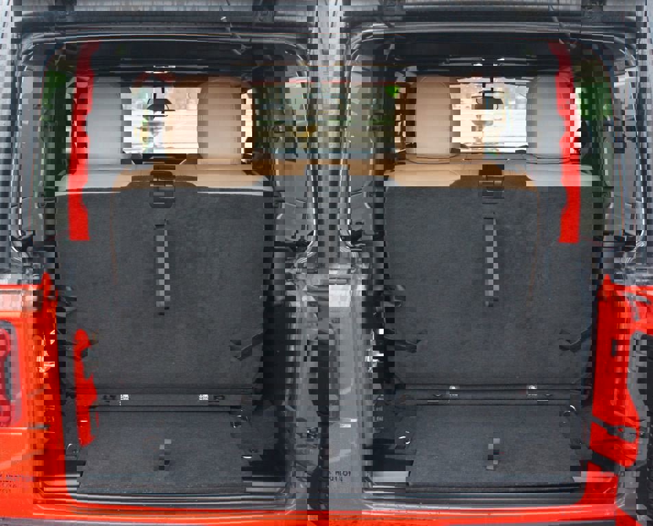 Used 2021 Jeep Wrangler Rubicon w/ Steel Bumper Group image 17