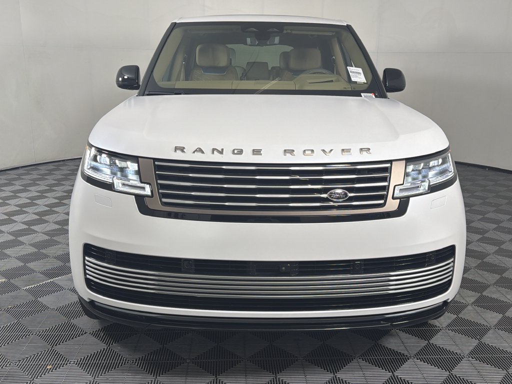 New 2027 Land Rover Range Rover SV AWD/4WD image 13