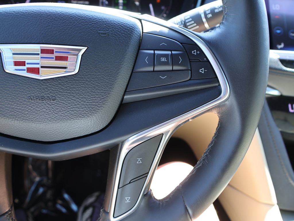 Used 2017 Cadillac XT5 FWD image 27