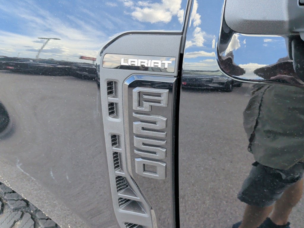 New 2027 Ford F250 Lariat w/ Tremor Off-Road Package AWD/4WD image 45