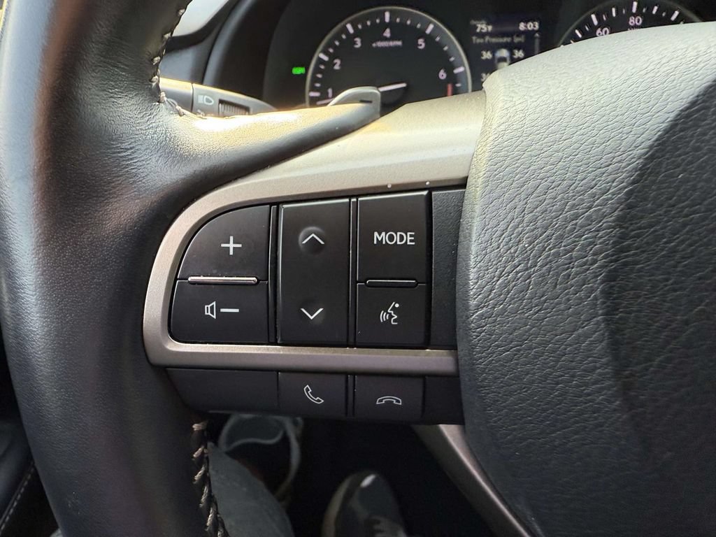 Used 2022 Lexus RX 350L Premium w/ Premium Package AWD/4WD image 23