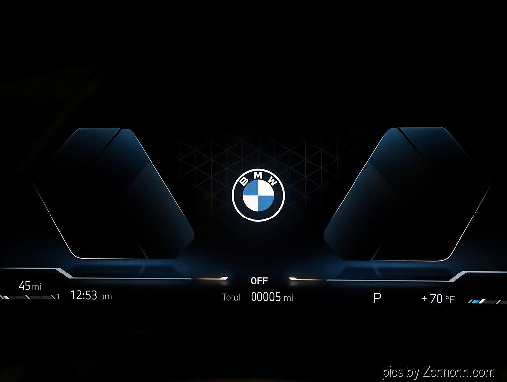 Used 2026 BMW 530i xDrive w/ Premium Package image 17