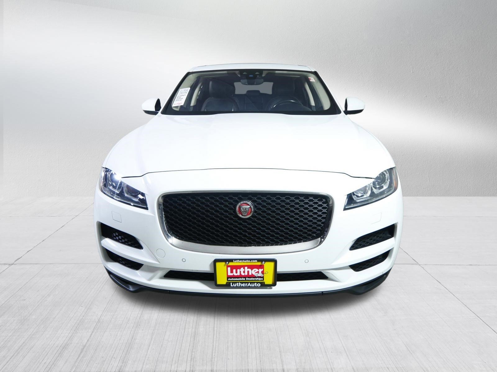 Used 2020 Jaguar F-PACE Prestige AWD/4WD image 2