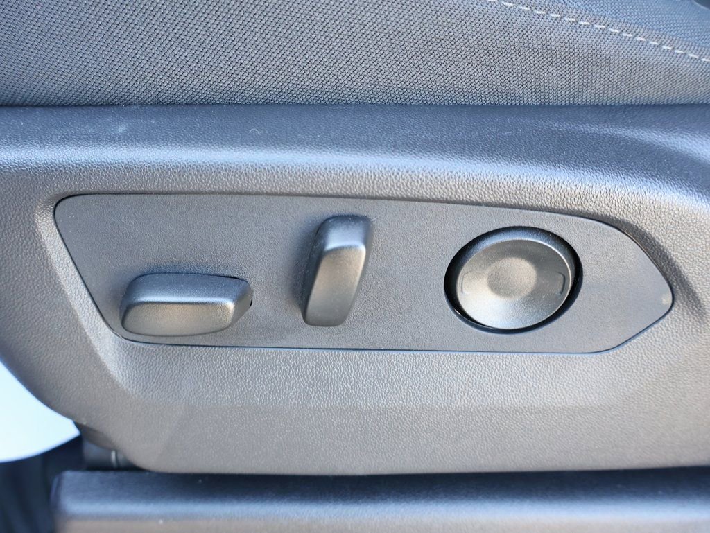 New 2026 Chevrolet Silverado 2500 Custom w/ Custom Convenience Package image 13