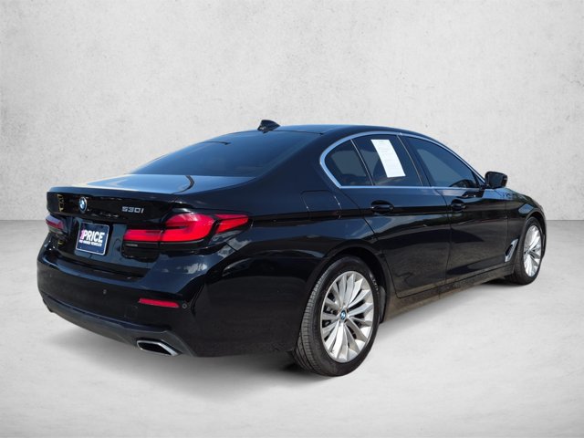 Used 2021 BMW 530i w/ Premium Package RWD image 5