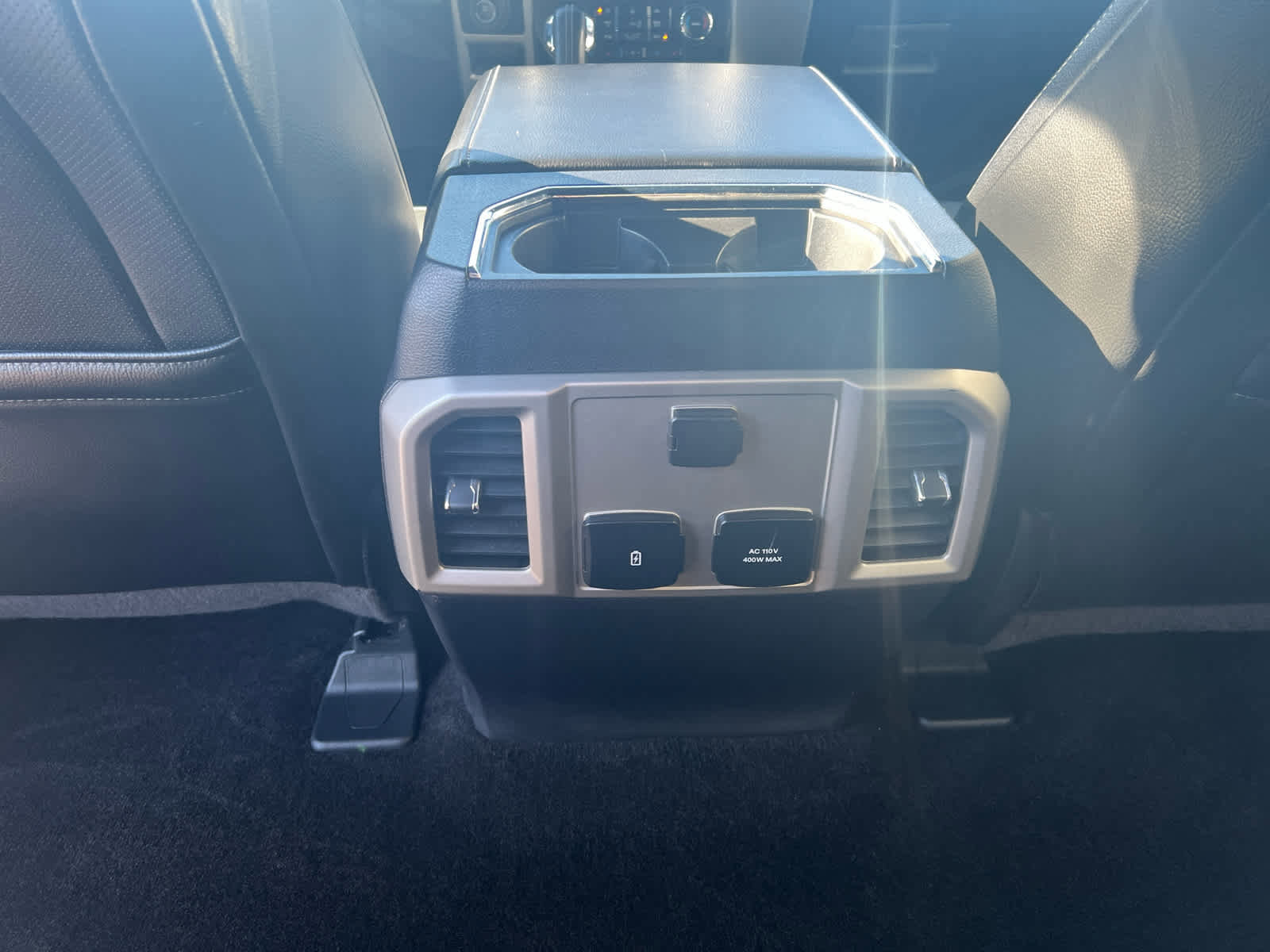 Used 2017 Ford F150 Lariat image 16