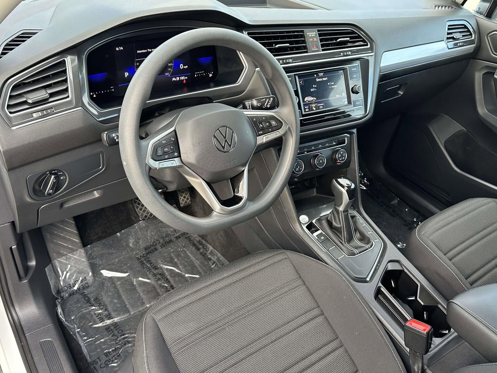 Used 2023 Volkswagen Tiguan S FWD image 9
