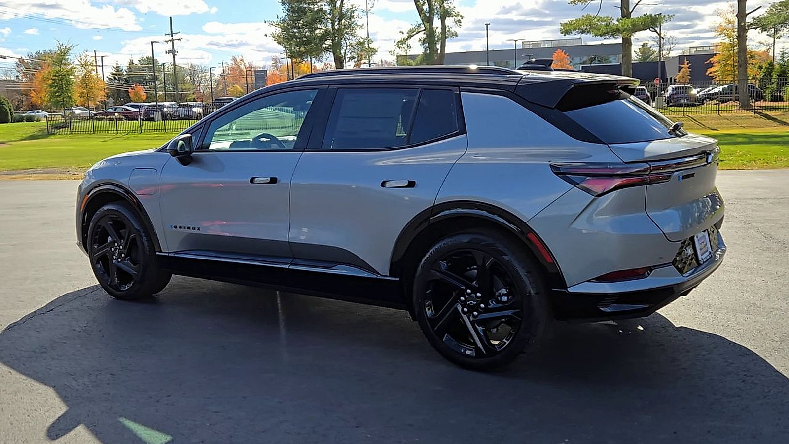 New 2026 Chevrolet Equinox EV RS image 2