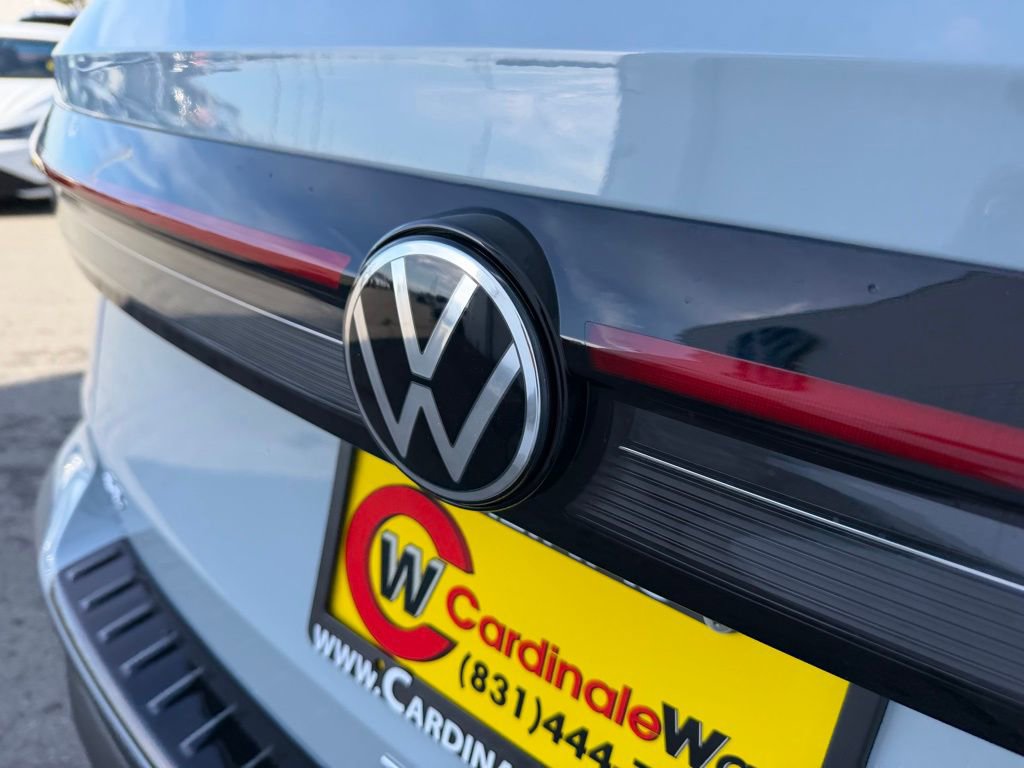 New 2026 Volkswagen Taos SE AWD/4WD image 13
