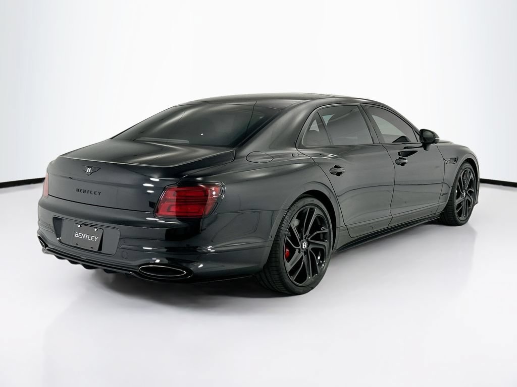 Used 2026 Bentley Flying Spur Plug-In Hybrid AWD/4WD image 5