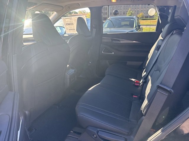 New 2026 INFINITI QX60 Luxe w/ Cargo Package image 7