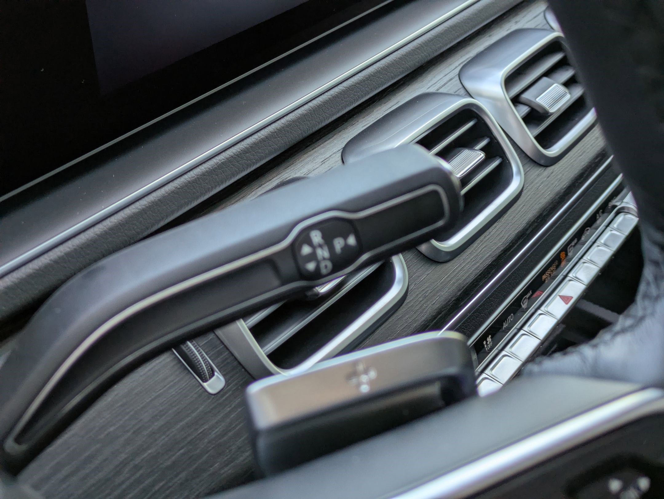 New 2026 Mercedes-Benz GLE 450 4MATIC Coupe image 13