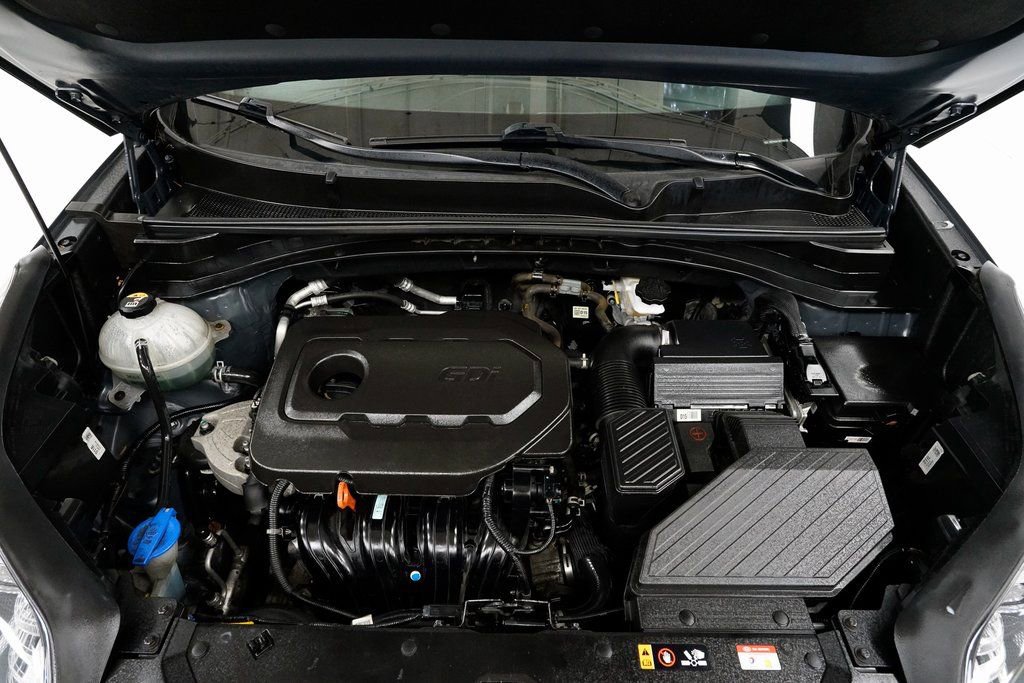 Used 2021 Kia Sportage LX image 3