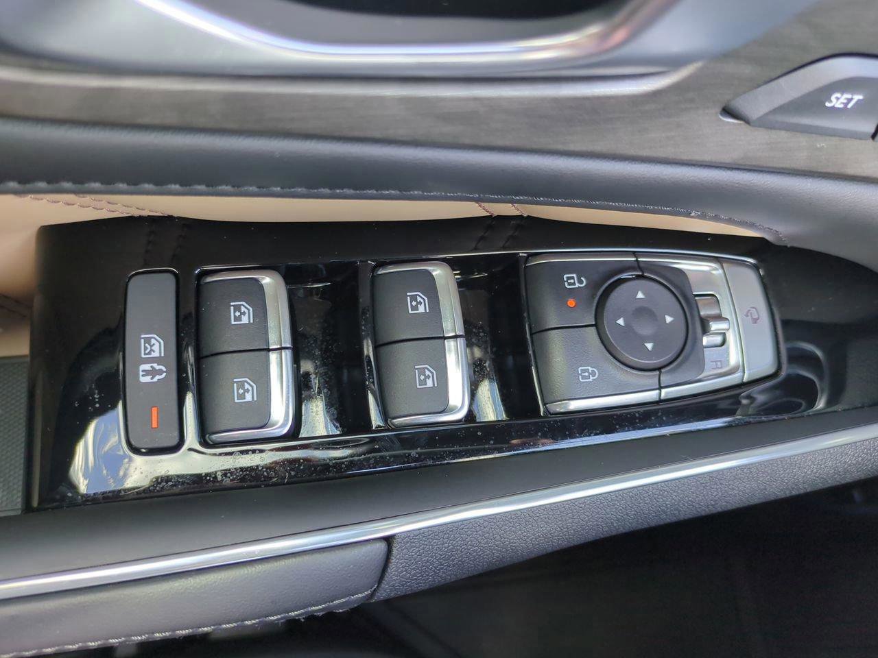 New 2026 Kia Sorento SX Prestige w/ Olive Brown Leather Package image 18