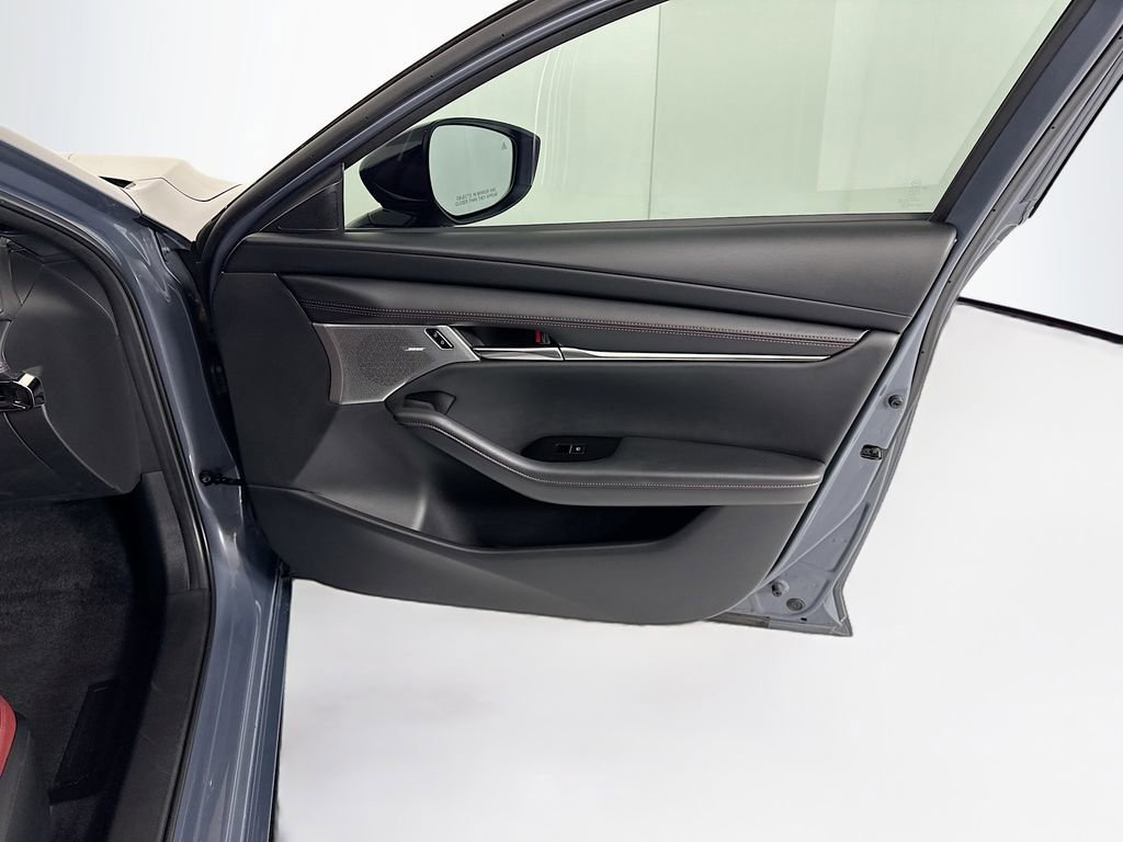 Used 2023 MAZDA MAZDA3 s FWD image 25