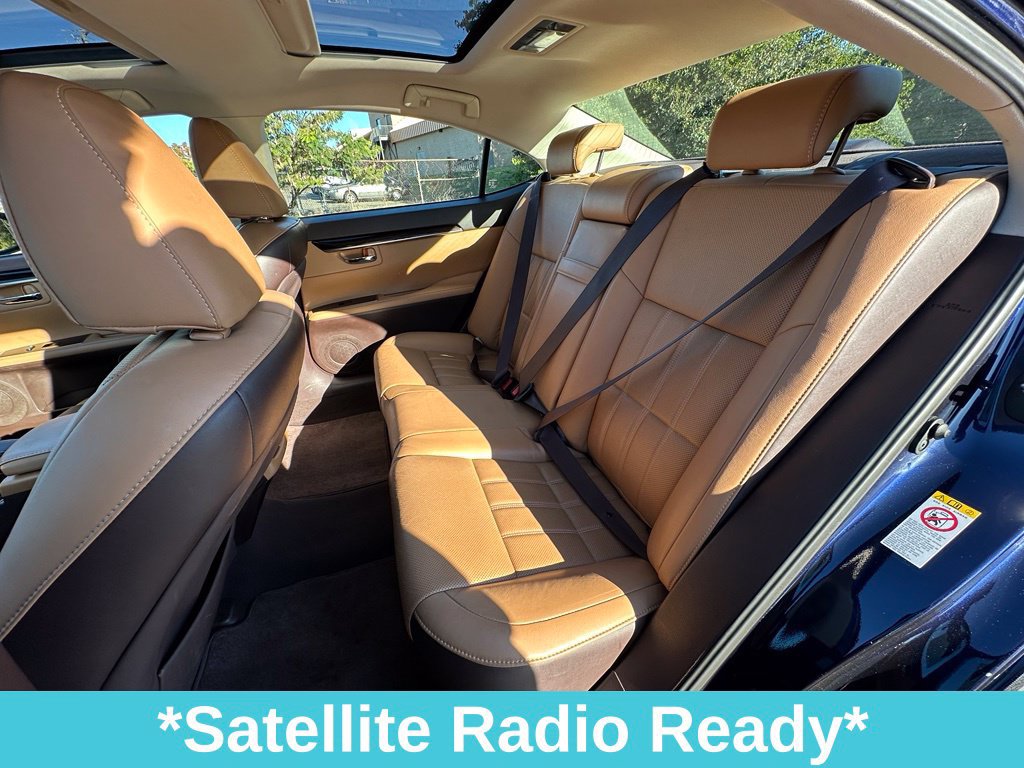 Used 2018 Lexus ES 350 w/ Luxury Package w/Wood Trim FWD image 27