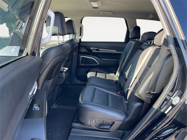 Used 2020 Kia Telluride LX image 13