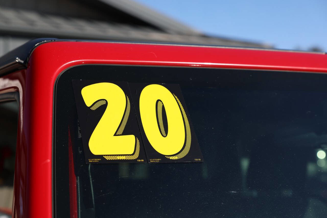 Used 2020 Jeep Wrangler Sport image 36