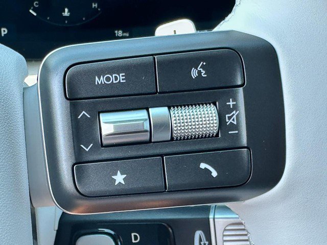 Used 2026 Hyundai Palisade SEL FWD image 14