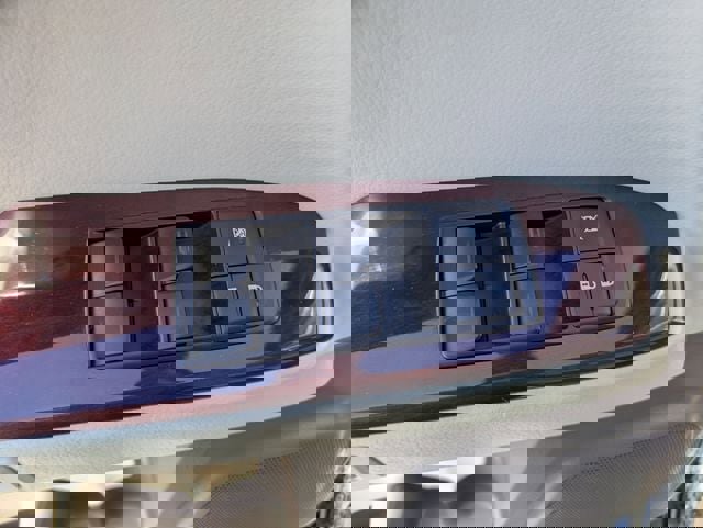 Used 2016 Lexus GX 460 w/ Premium Package image 22