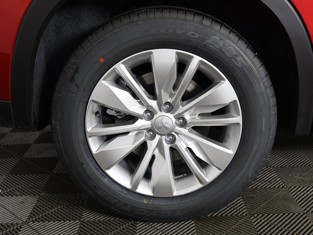 New 2026 Mitsubishi Outlander ES AWD/4WD image 21