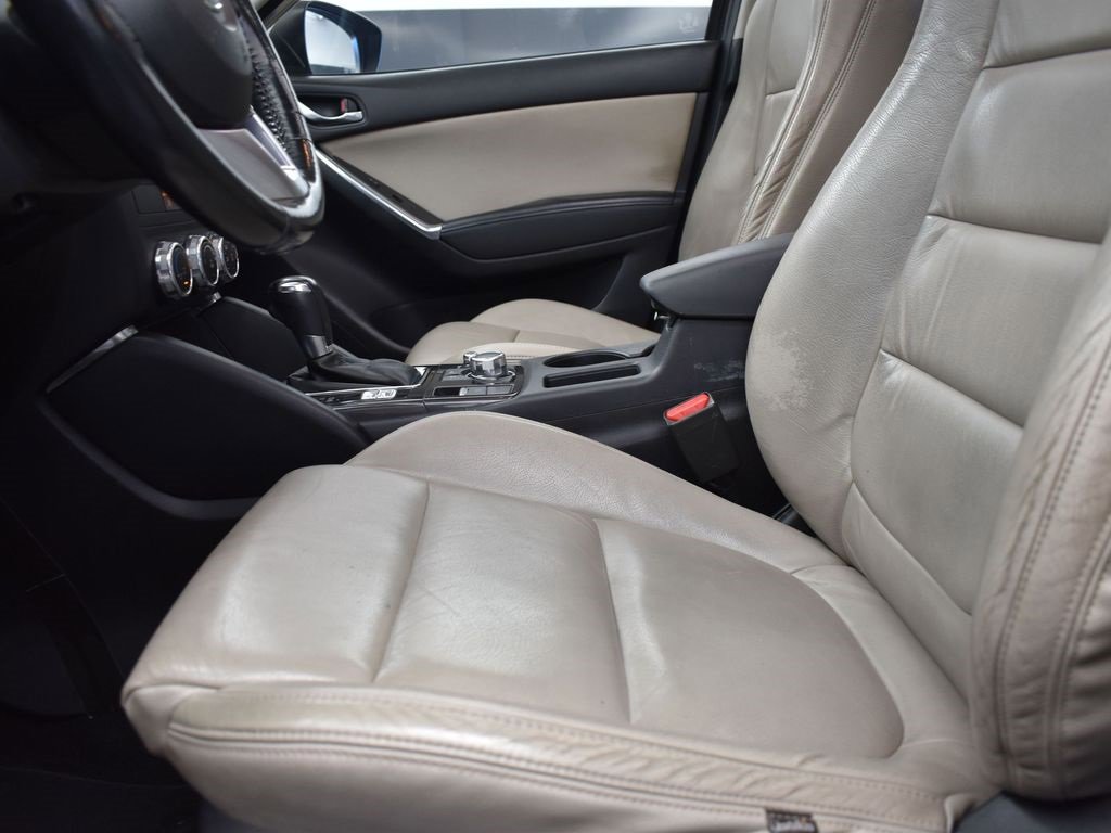 Used 2016 MAZDA CX-5 Touring w/ Touring Technology Package image 13